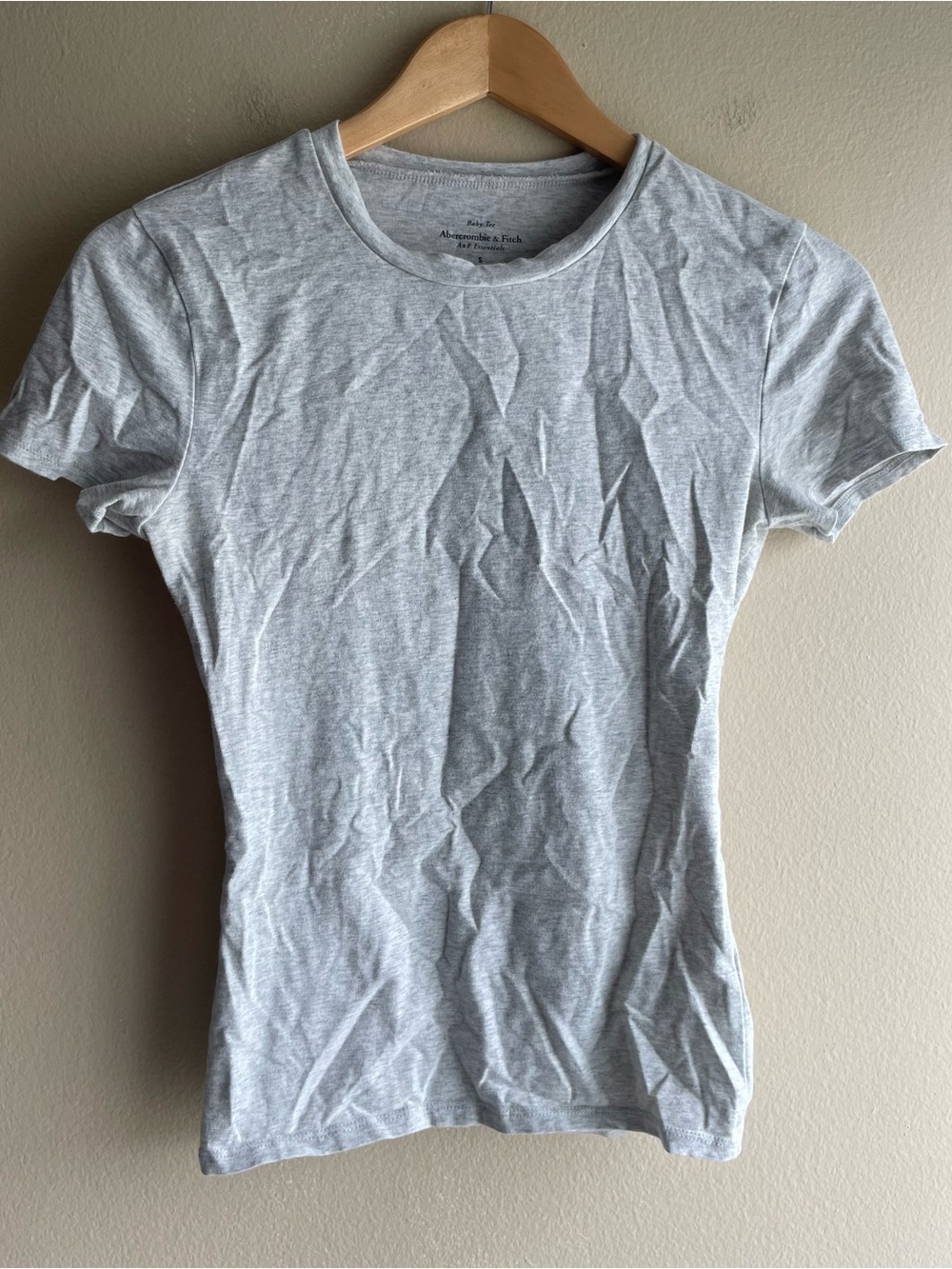 Abercrombie Fitch Women Gray Tee Shirt Size Small